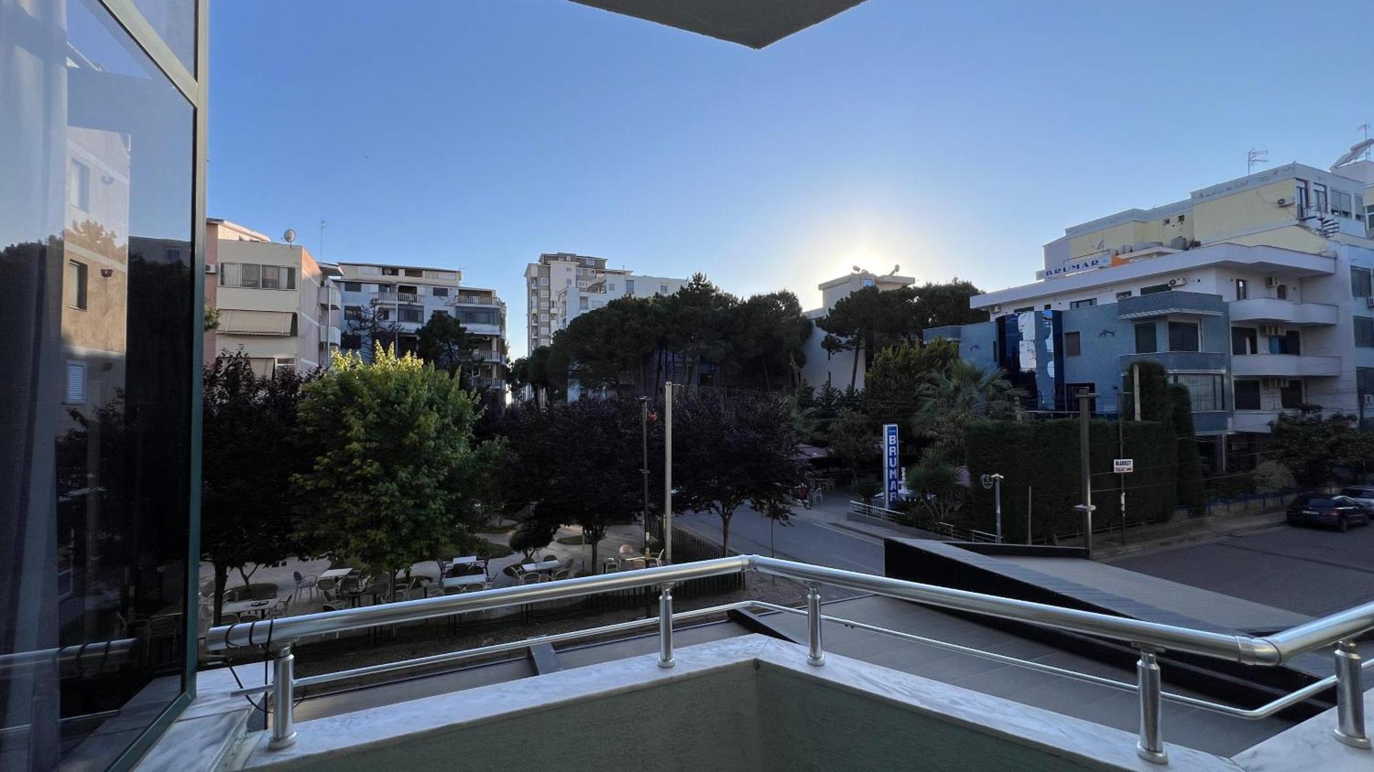 Riviera *