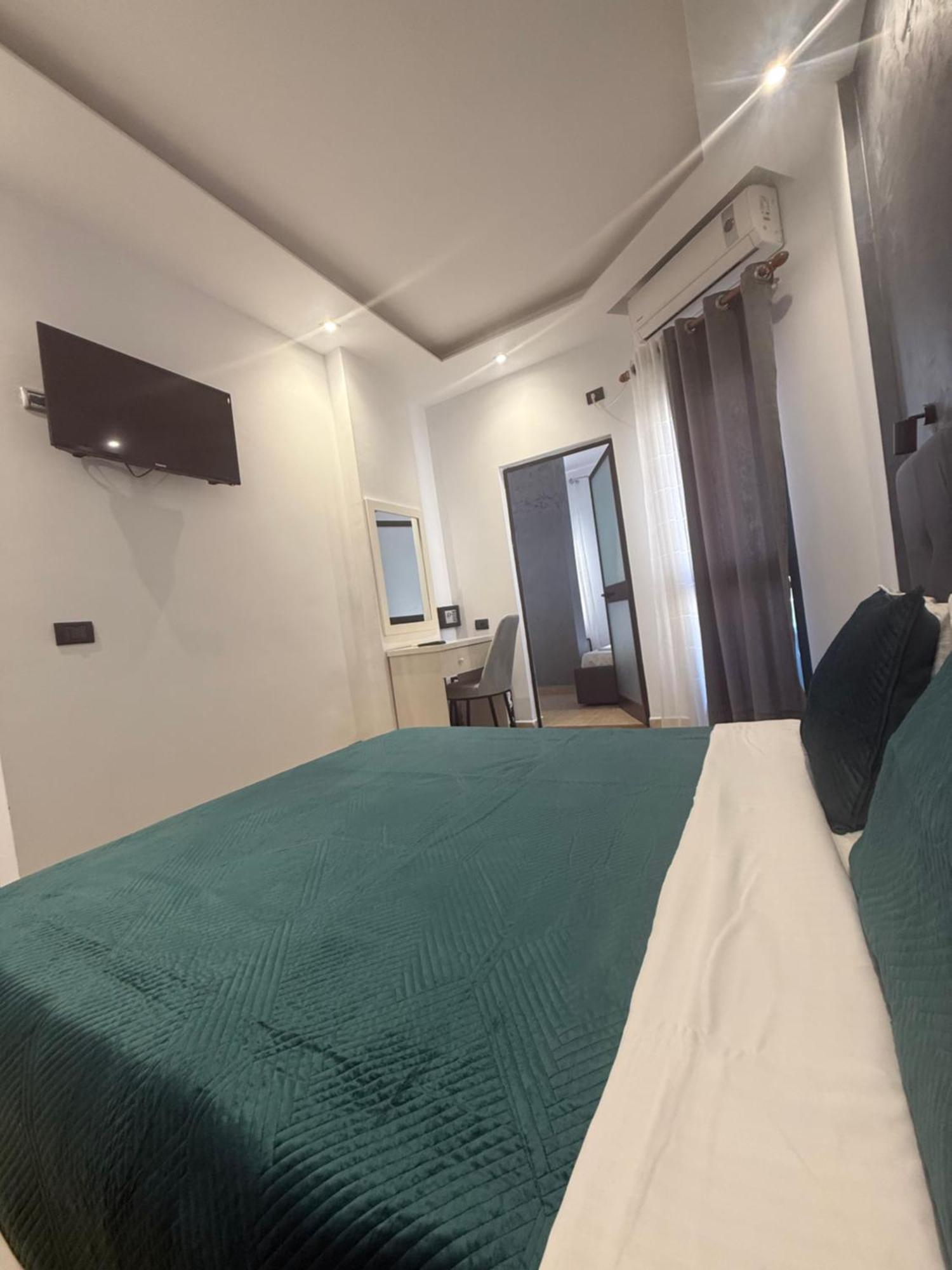 Hotel Riviera